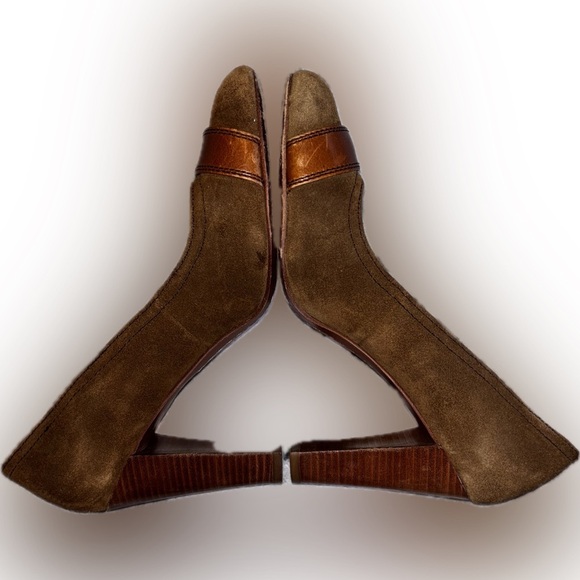 Michael Michael Kors | Brown Suede Pumps | Wooden Heel & Logo Strap | 8.5M - Picture 3 of 11